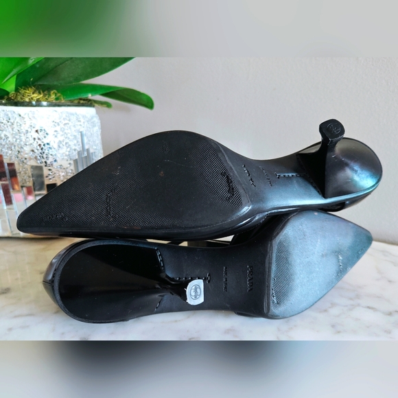 Prada Black T-Strap Kitten Heels| Size 39 EU (9) | With Prada Shoe Bag (EUC) - Picture 11 of 15